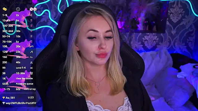 GraceCandy online show from February 8, 4:03 am