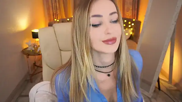 Snapshot of GraceCandy chatting on April 30, 3:40 pm GraceCandy online show from April 30, 3:40 pm