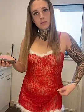 joanaelaa online show from December 14, 1:38 pm