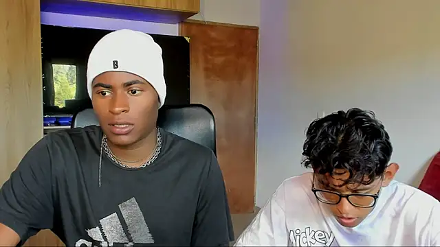 CrissBrownxxx online show from July 5, 7:32 pm