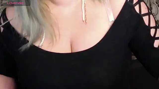 Nimphotease online show from October 2, 7:48 am