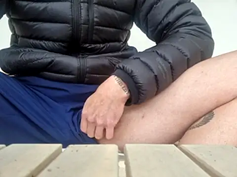 Snapshot of Prinzalbert7@xh chatting on November 14, 7:51 am Prinzalbert7xh online show from November 14, 7:51 am