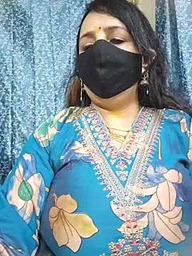Snapshot of cute-tanvi chatting on January 20, 1:18 am cute-tanvi online show from January 20, 1:18 am
