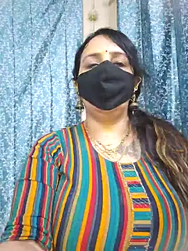 Snapshot of cute-tanvi chatting on January 20, 1:32 pm cute-tanvi online show from January 20, 1:32 pm