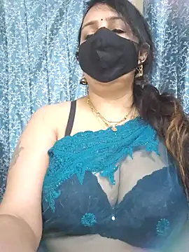 Snapshot of cute-tanvi chatting on January 23, 1:51 am cute-tanvi online show from January 23, 1:51 am