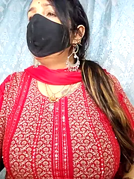 cute-tanvi online show from February 23, 12:24 pm