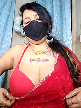 cute-tanvi online show from February 28, 1:17 am