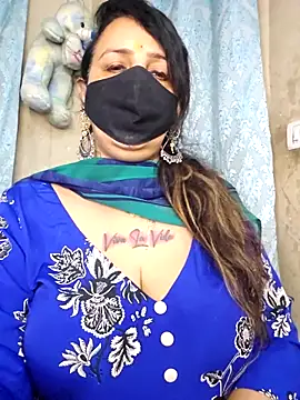 cute-tanvi online show from March 7, 1:35 am