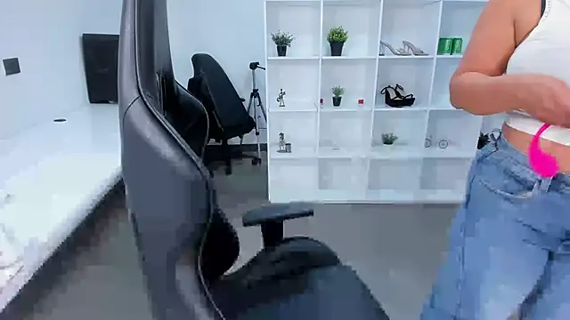 natural bigboobs online show from October 19, 7:14 pm