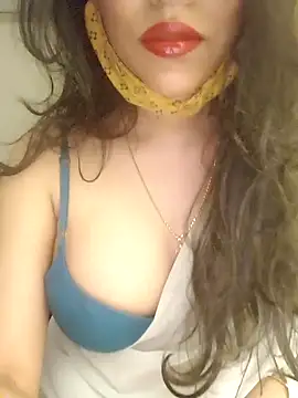 Snapshot of Lavanya_Shah chatting on January 8, 5:37 pm Lavanya Shah online show from January 8, 5:37 pm