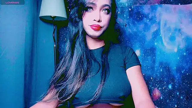 Snapshot of XXsexylongcockXX chatting on March 4, 12:18 am XXsexylongcockXX online show from March 4, 12:18 am