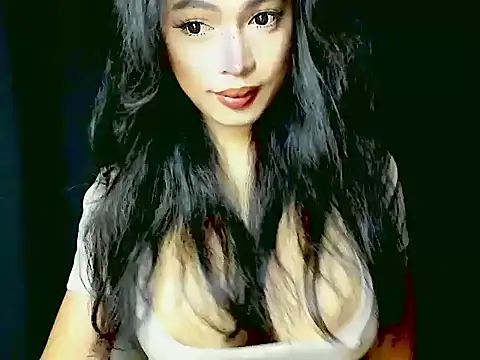 Snapshot of XXsexylongcockXX chatting on June 2, 9:39 pm XXsexylongcockXX online show from June 2, 9:39 pm