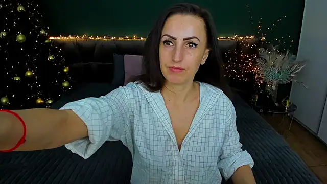 Snapshot of Rebecca_Diamond chatting on January 21, 6:22 am Rebecca Diamond online show from January 21, 6:22 am