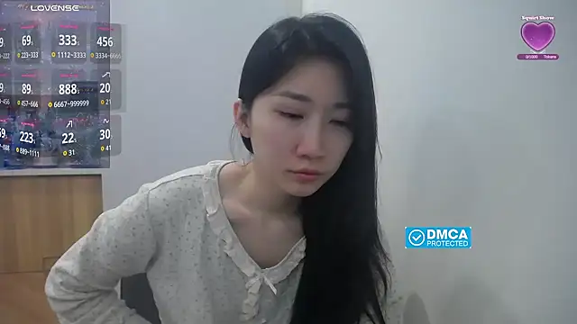 Snapshot of Asiagirll chatting on December 16, 5:07 pm Asiagirll online show from December 16, 5:07 pm