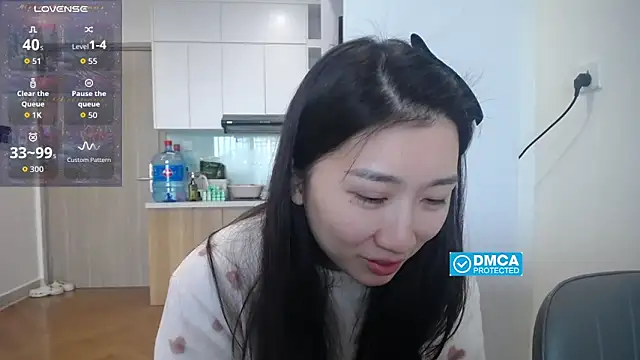 Snapshot of Asiagirll chatting on January 7, 2:47 am Asiagirll online show from January 7, 2:47 am