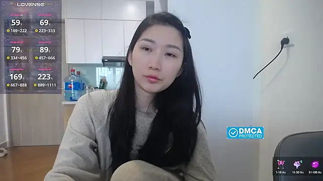 Snapshot of Asiagirll chatting on January 8, 2:58 am Asiagirll online show from January 8, 2:58 am