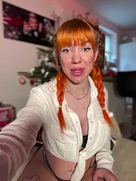 Pia July  online show from December 18, 11:34 am