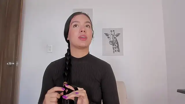 Hanna Risso online show from February 28, 5:03 pm