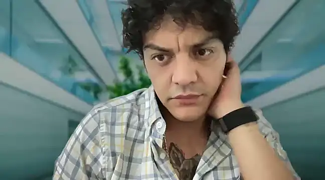 Snapshot of GruesoMexico chatting on January 30, 11:13 pm GruesoMexico online show from January 30, 11:13 pm