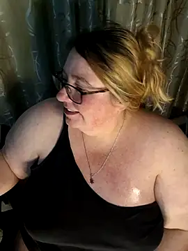 Iceprincess2bad4u online show from June 16, 6:21 pm