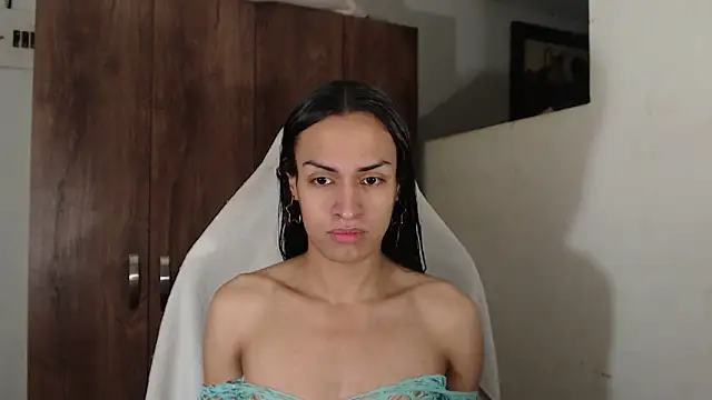 Snapshot of angie_tssex chatting on September 30, 7:41 pm angie tssex online show from September 30, 7:41 pm