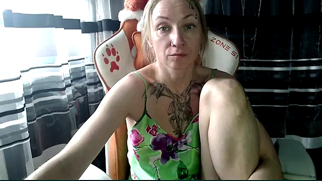cold lollipop online show from May 15, 6:20 am