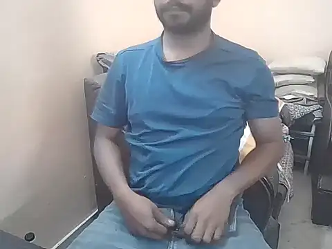 Snapshot of redvelvet_4 chatting on November 13, 4:11 am redvelvet 4 online show from November 13, 4:11 am