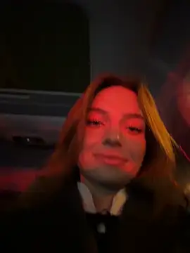 -AngelAri- online show from December 17, 8:04 pm