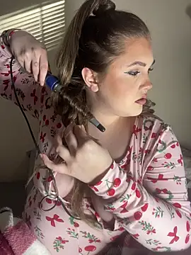 Snapshot of daddyarimm chatting on December 13, 8:47 pm daddyarimm online show from December 13, 8:47 pm