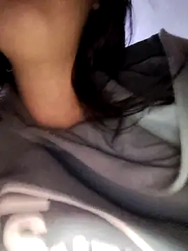 Snapshot of Haru_Queenn chatting on March 22, 2:37 am Haru Queenn online show from March 22, 2:37 am