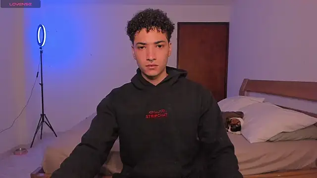 Snapshot of MitchellXD chatting on January 26, 12:22 pm MitchellXD online show from January 26, 12:22 pm