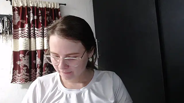 HellenMiyer1111 online show from October 4, 4:05 pm