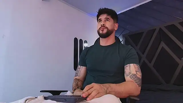 Petesevans online show from March 30, 11:17 pm