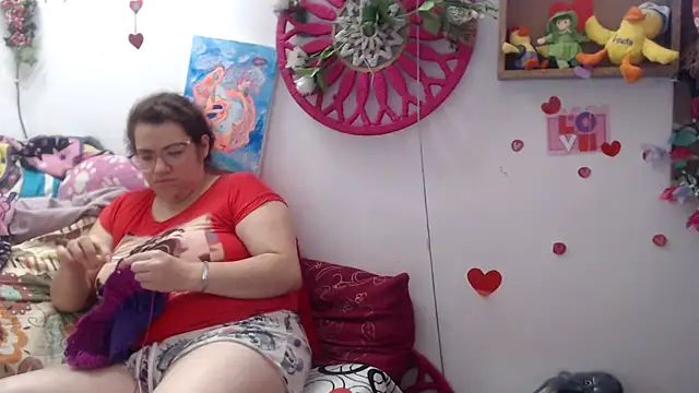 Snapshot of karlythoth@xh chatting on September 14, 3:22 pm karlythothxh online show from September 14, 3:22 pm