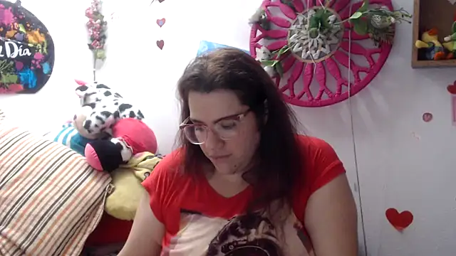 Snapshot of karlythoth@xh chatting on September 15, 3:28 am karlythothxh online show from September 15, 3:28 am