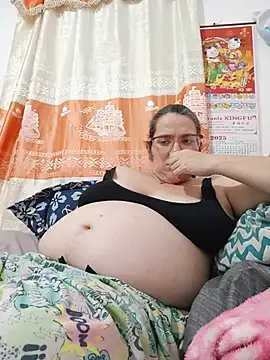 karlythothxh online show from July 7, 10:25 pm