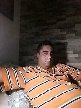 Snapshot of ADRIAN_ADI40 chatting on December 15, 2:16 am ADRIAN ADI40 online show from December 15, 2:16 am