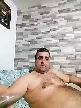 Snapshot of ADRIAN_ADI40 chatting on February 7, 3:16 pm ADRIAN ADI40 online show from February 7, 3:16 pm