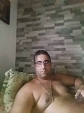 ADRIAN ADI40 online show from June 16, 3:42 am