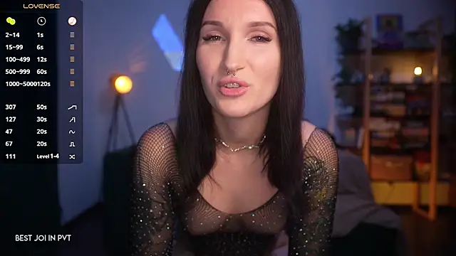 KeokiStar  online show from October 30, 8:31 pm