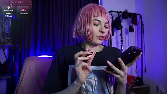 Snapshot of CyberXGoddess chatting on February 14, 12:57 pm CyberXGoddess online show from February 14, 12:57 pm