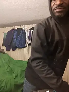 Snapshot of Maculine_Stayr chatting on January 9, 3:47 am Maculine Stayr online show from January 9, 3:47 am