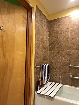 Snapshot of Maculine_Stayr chatting on February 20, 8:06 am Maculine Stayr online show from February 20, 8:06 am