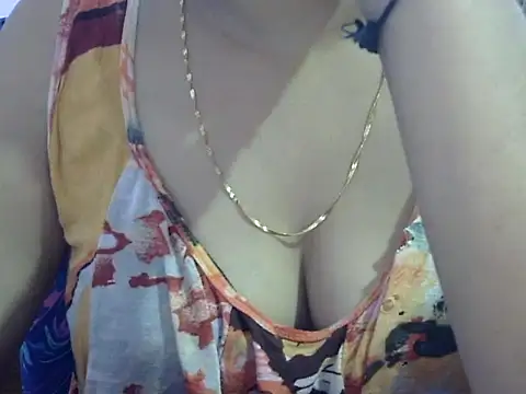 Snapshot of Your_wild_Dia chatting on April 23, 2:52 pm Your wild Dia online show from April 23, 2:52 pm