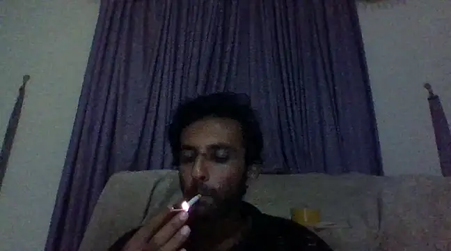 Snapshot of Folcoom chatting on December 3, 12:13 am Folcoom online show from December 3, 12:13 am