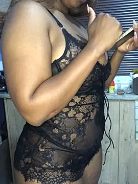 Mysterious peaches online show from November 3, 6:42 pm