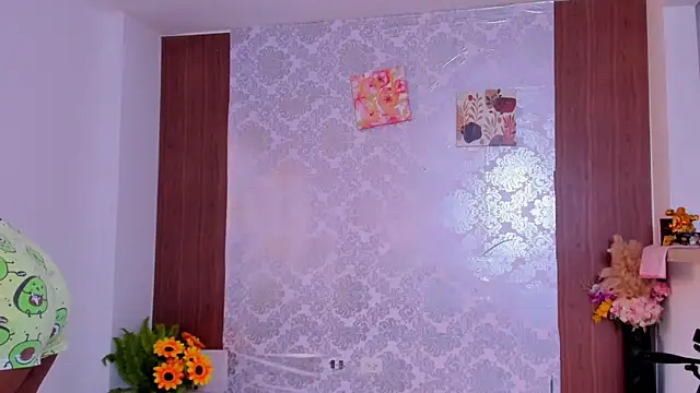 kelly thomson online show from November 21, 1:32 pm