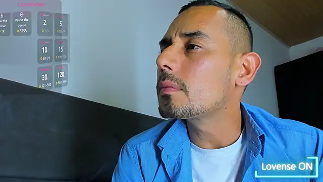 Snapshot of jhonyalzate2 chatting on November 11, 3:17 am jhonyalzate2 online show from November 11, 3:17 am