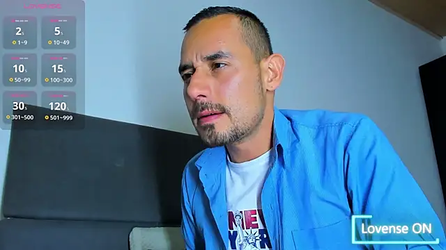 Snapshot of jhonyalzate2 chatting on November 19, 3:39 am jhonyalzate2 online show from November 19, 3:39 am