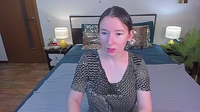 Snapshot of CatherineWalls chatting on June 13, 3:15 am CatherineWalls online show from June 13, 3:15 am